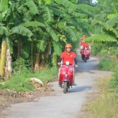 Hanoi Vespa Tours: Hanoi Countryside Vespa Tours