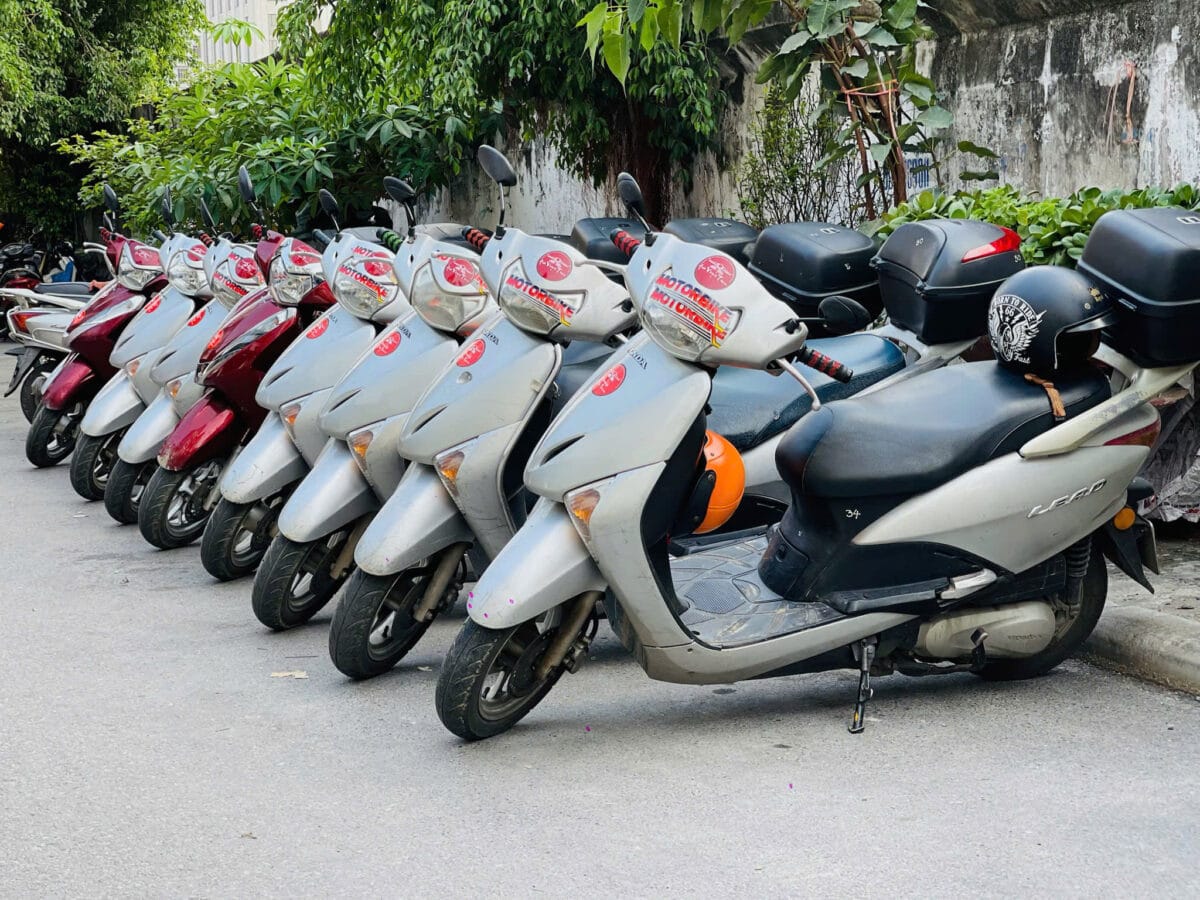 Hanoi Food Tours Led By Women: Hanoi By Night Foodie Scooter Tour