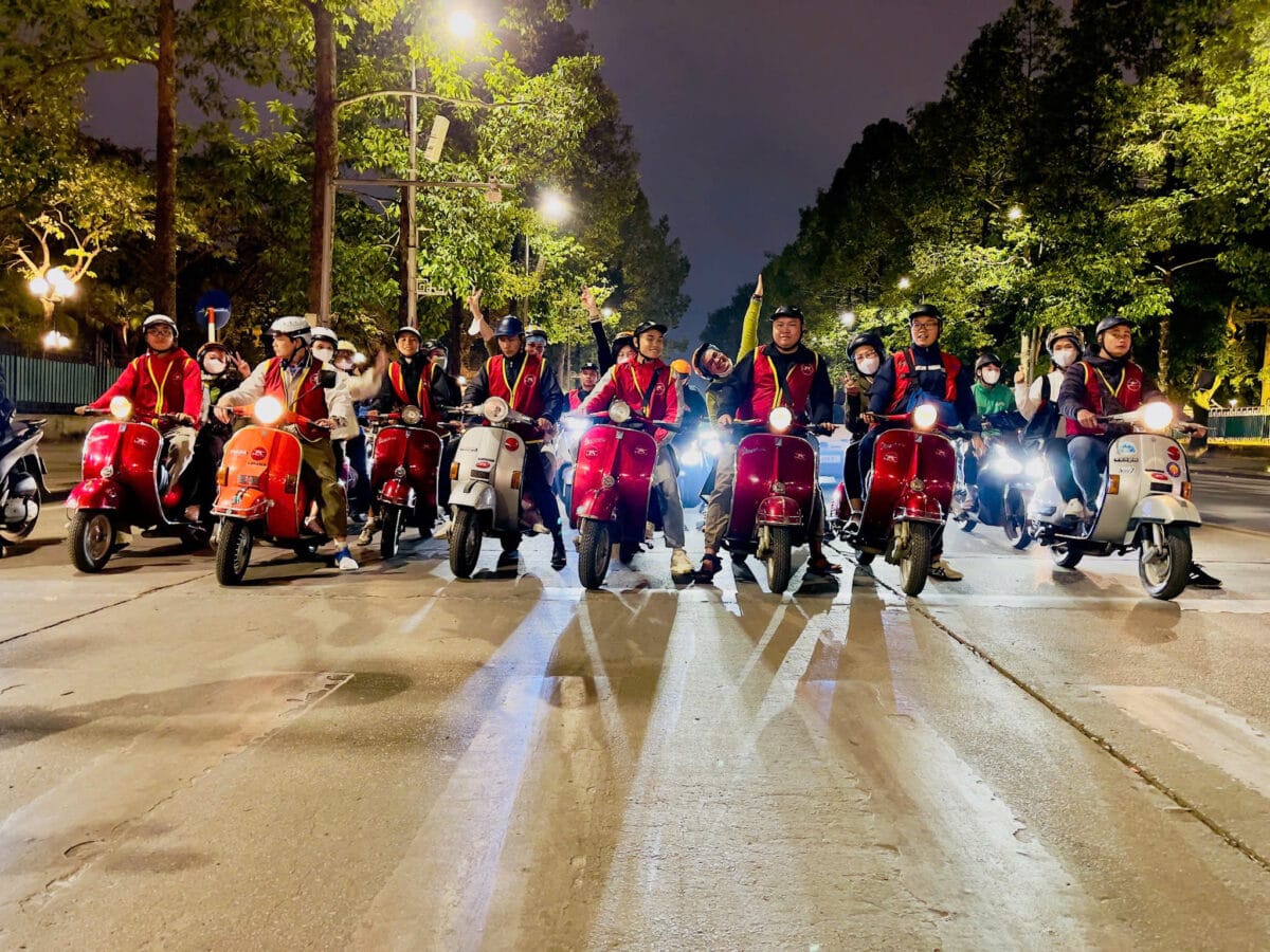 Hanoi Vespa Tours: Hanoi Countryside Vespa Tours