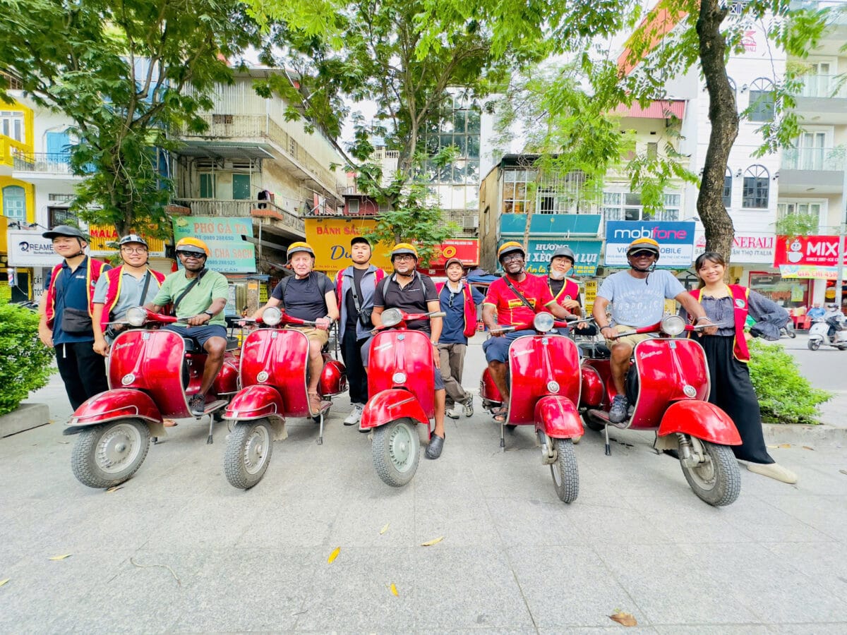 Hanoi Vespa Tours: Hanoi Countryside Vespa Tours