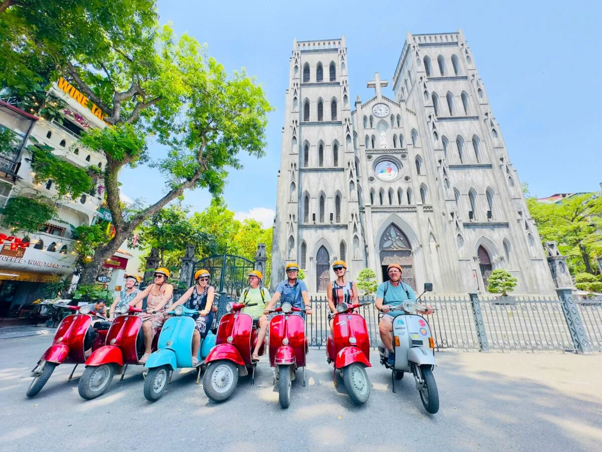 Hanoi Vespa Tours: Hanoi Countryside Vespa Tours