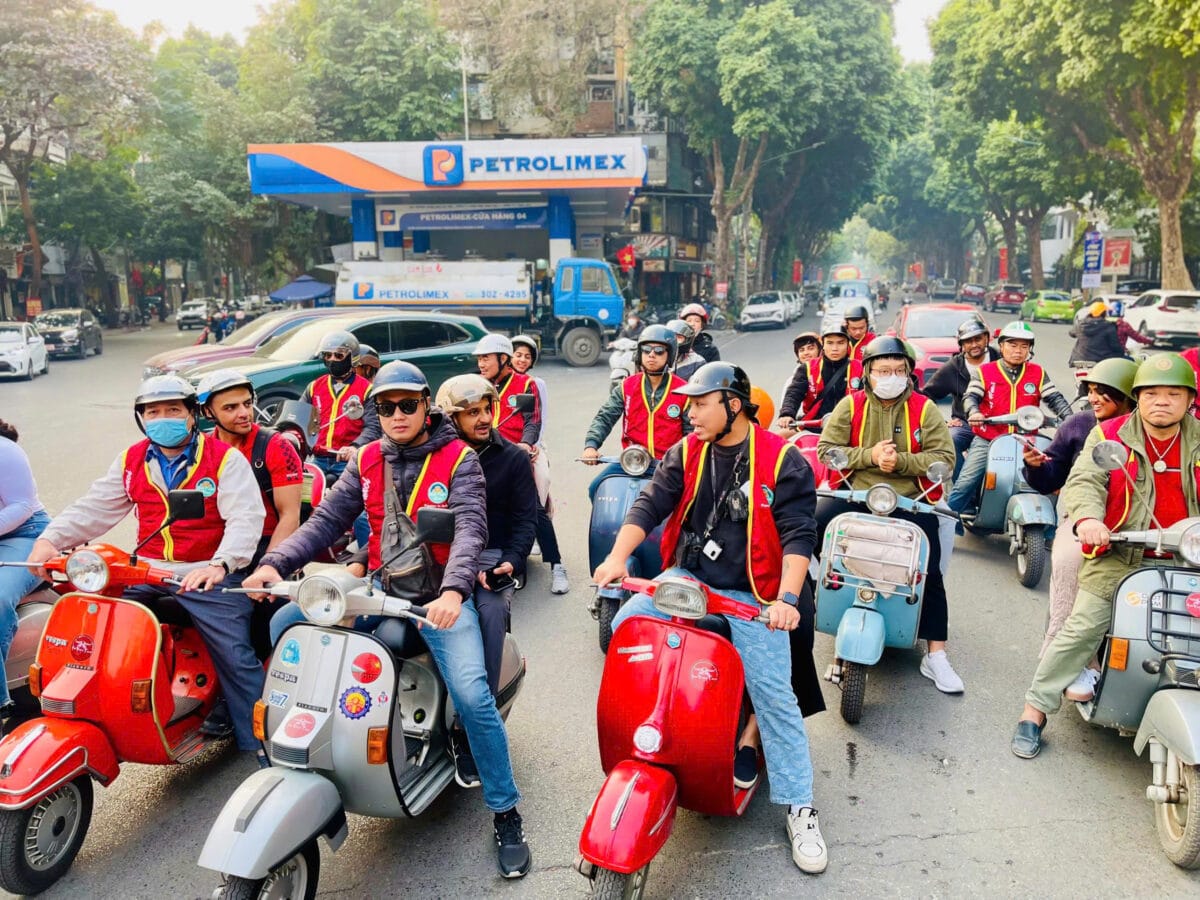Hanoi Vespa Tours: Hanoi Countryside Vespa Tours