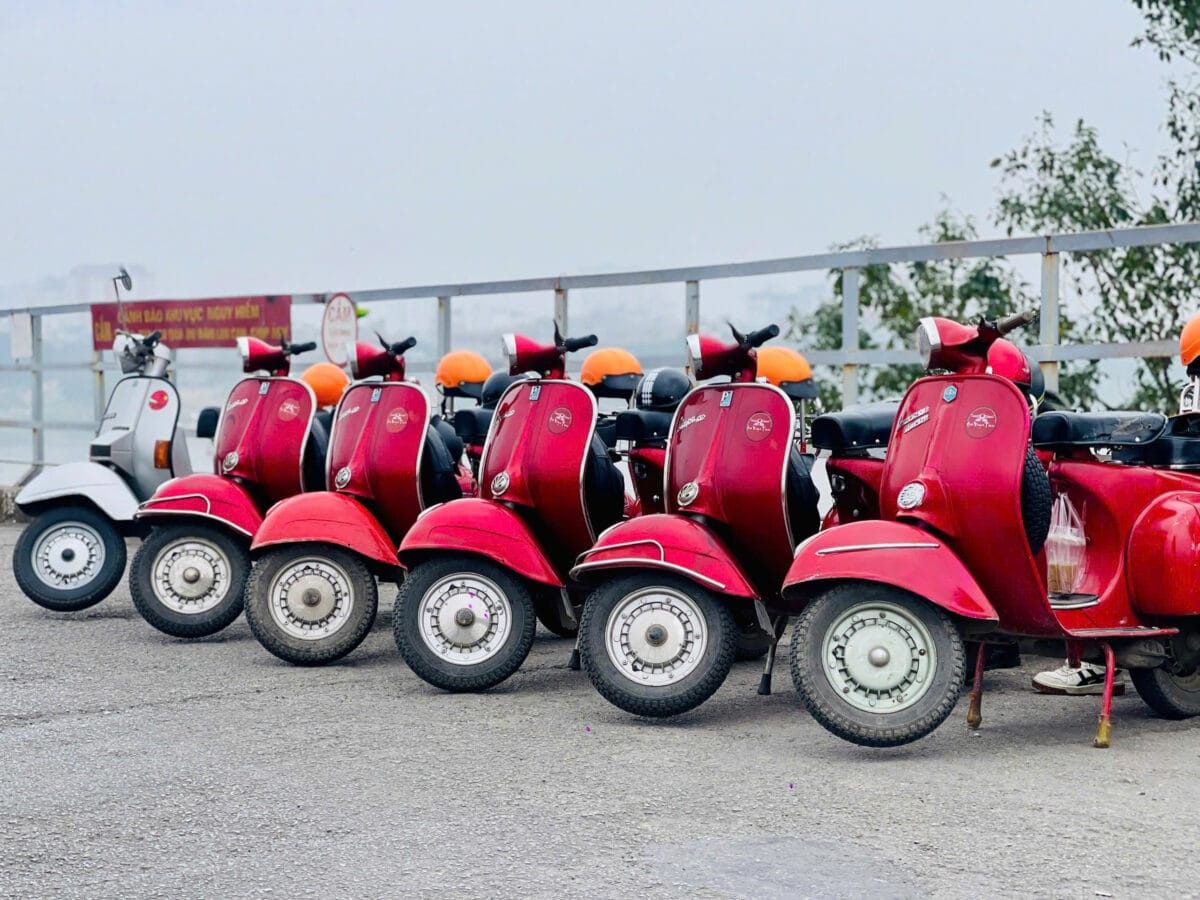 Hanoi Vespa Tours: Hanoi Countryside Vespa Tours