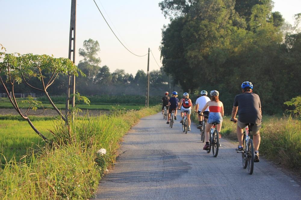 Hanoi Bicyle Tours: Bicycle Tours Hanoi City Half Day