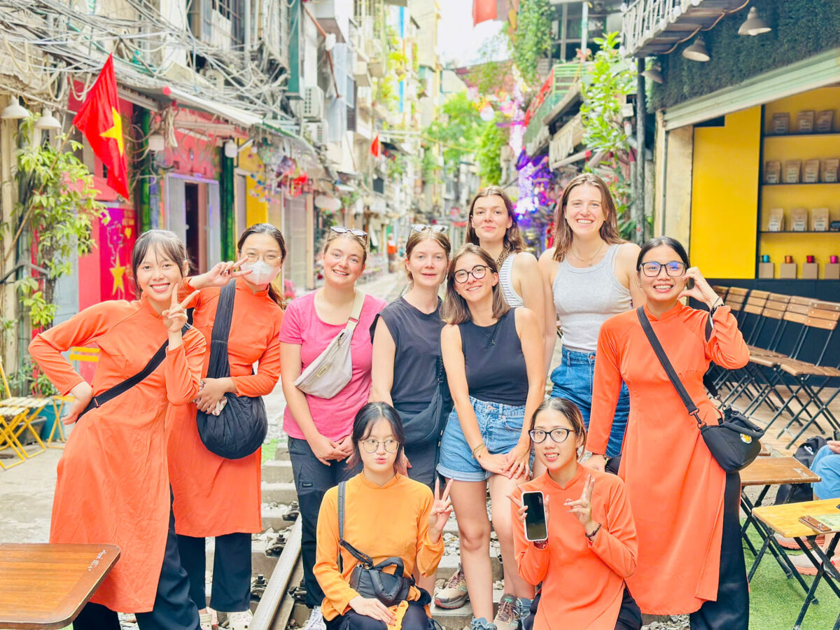 HANOI STREET FOOD TOUR HANOI STREET FOOD TOUR