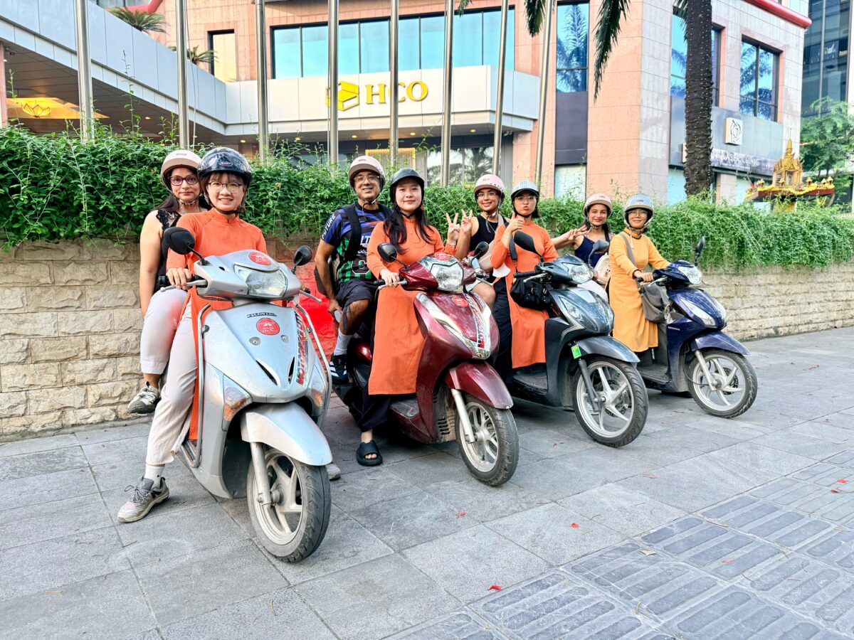 Hanoi Vespa Experience: What Makes This Ride Different? Hanoi Vespa Experience: What Makes This Ride Different?